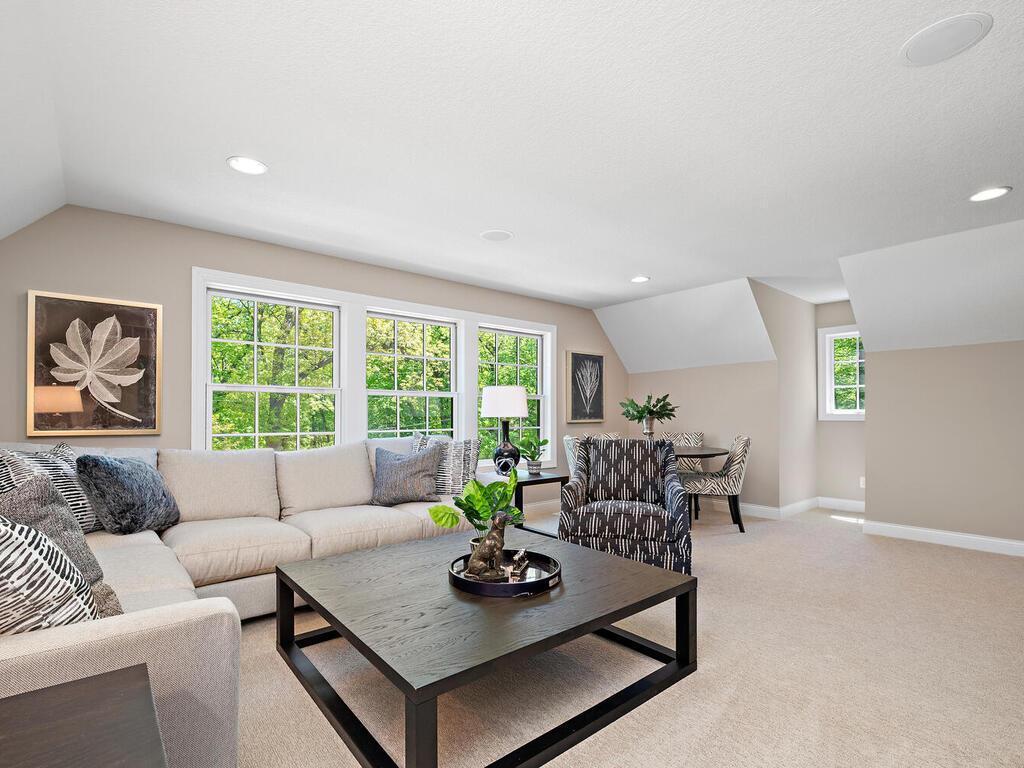 1516 Brightwood Dr Minnetonka MN 55391 USA-061-064-Brightwood Dr Minnetonka MN 5539157-MLS_Size.jpg