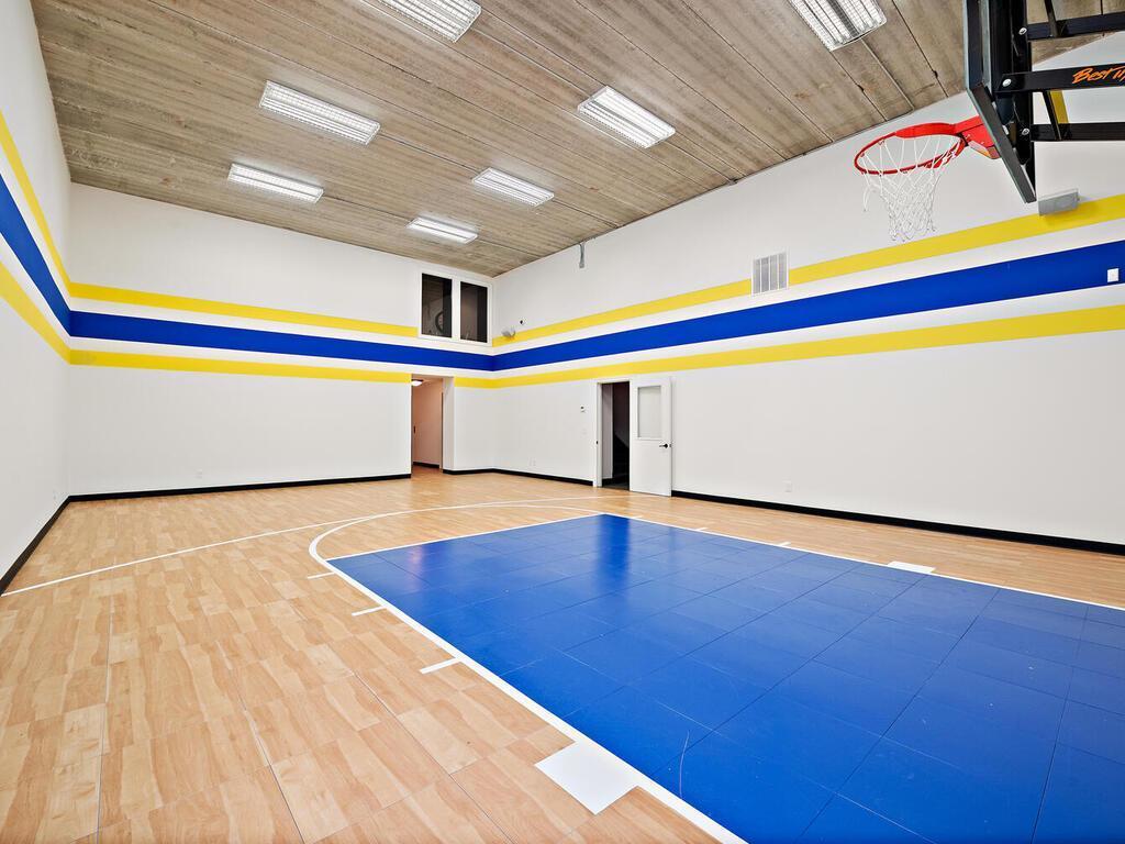 1516 Brightwood Dr Minnetonka MN 55391 USA-078-074-Brightwood Dr Minnetonka MN 5539174-MLS_Size.jpg