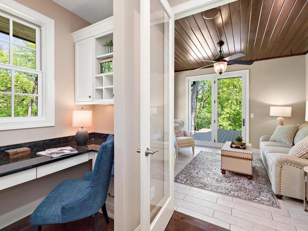 1516 Brightwood Dr Minnetonka MN 55391 USA-032-031-Brightwood Dr Minnetonka MN 5539128-MLS_Size.jpg