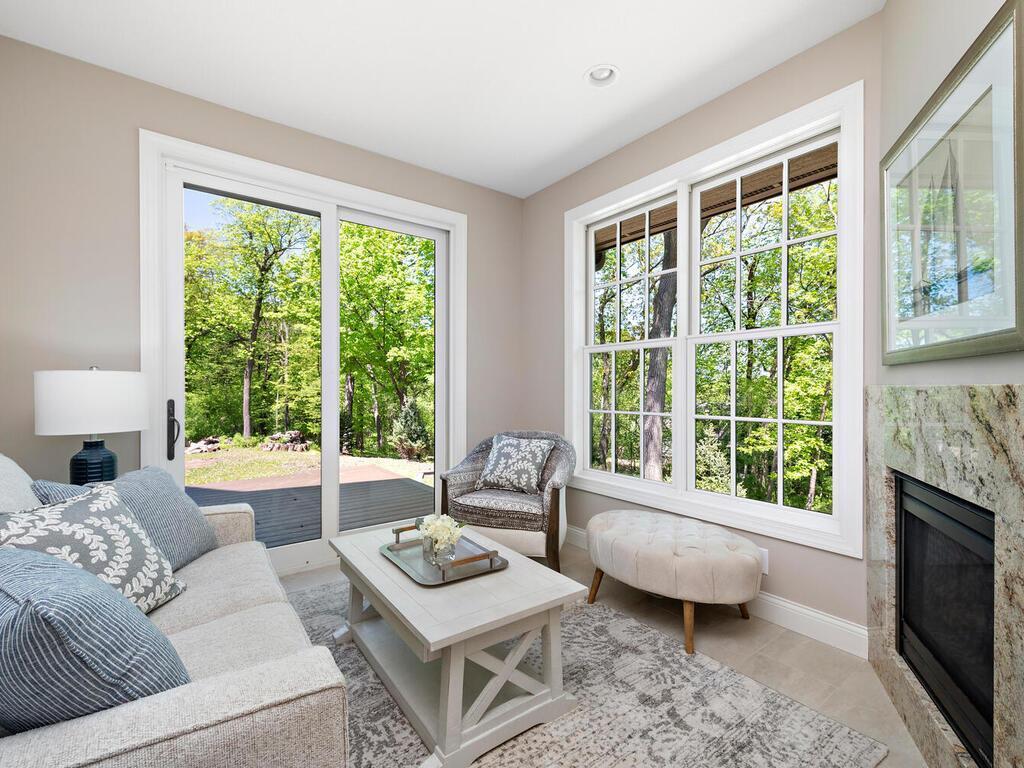 1516 Brightwood Dr Minnetonka MN 55391 USA-040-042-Brightwood Dr Minnetonka MN 5539136-MLS_Size.jpg