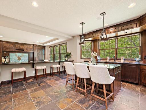 1516 Brightwood Dr Minnetonka MN 55391 USA-067-062-Brightwood Dr Minnetonka MN 5539163-MLS_Size.jpg