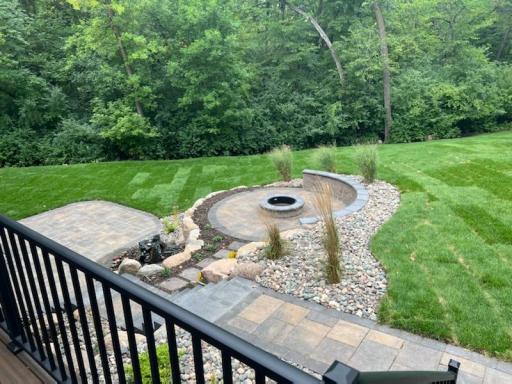 1516 Brightwood Drive, Wayzata, MN 55391
