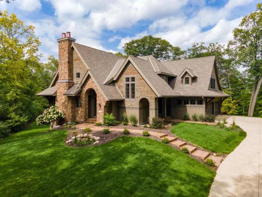 1516 Brightwood Dr Minnetonka MN 55391 USA-087-095-Brightwood Dr Minnetonka MN 5539114-MLS_Size.jpg