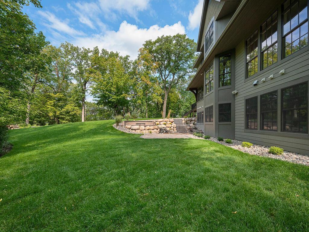 1516 Brightwood Dr Minnetonka MN 55391 USA-078-091-Brightwood Dr Minnetonka MN 553915-MLS_Size.jpg
