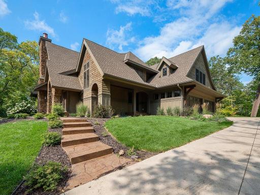 1516 Brightwood Dr Minnetonka MN 55391 USA-007-090-Brightwood Dr Minnetonka MN 553913-MLS_Size.jpg