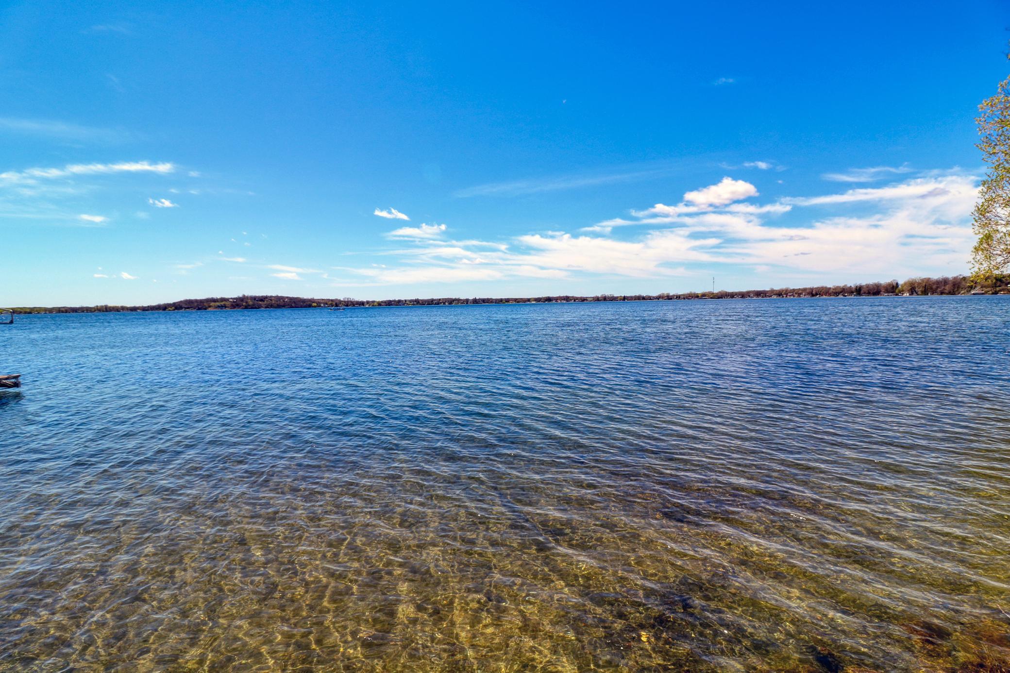 ExteriorLake1_0.jpg