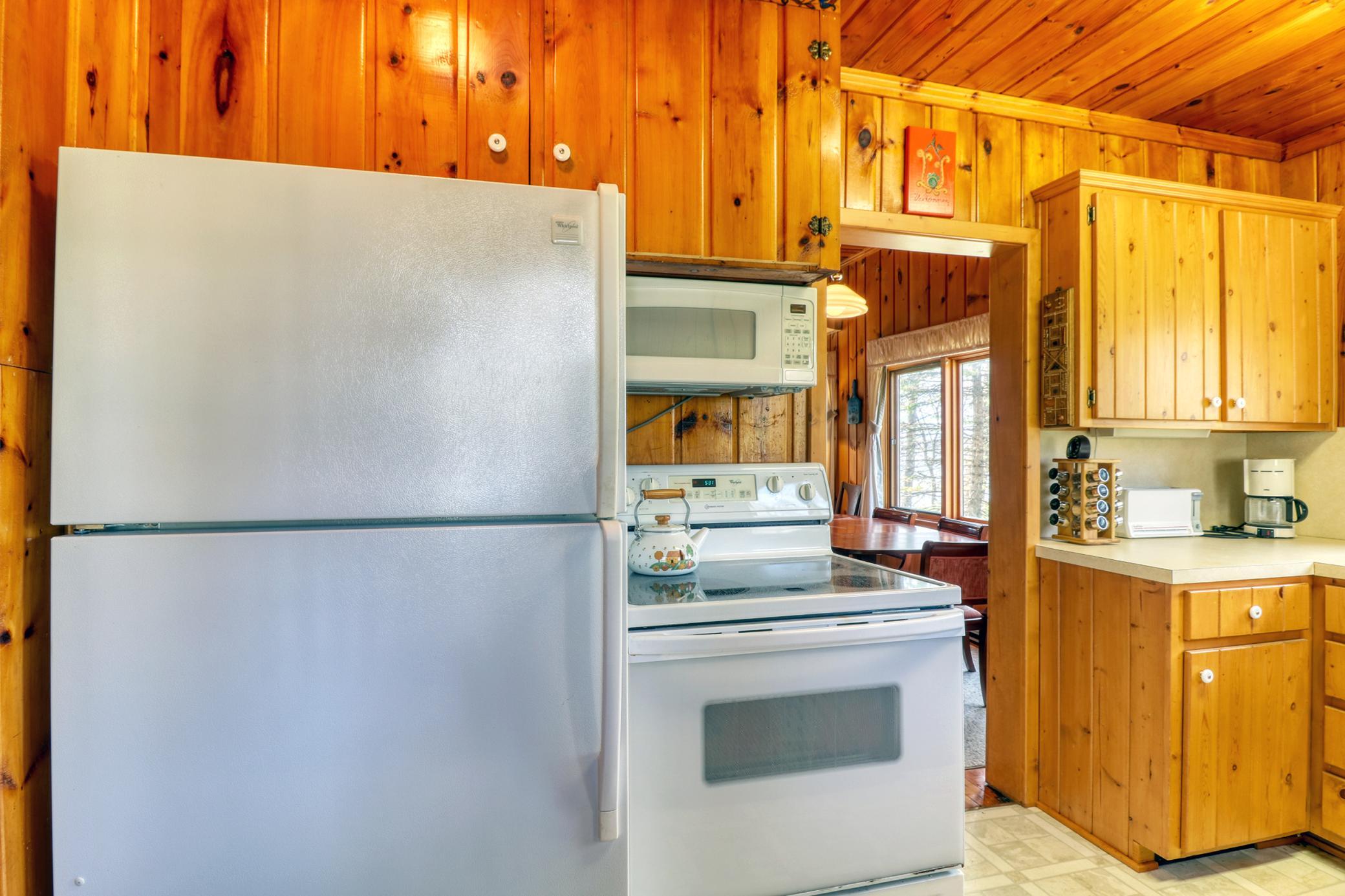 Kitchen1_4.jpg