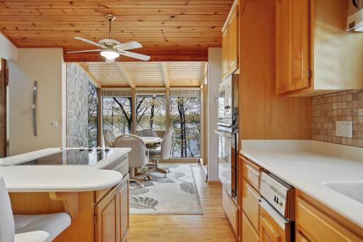 19549 Jersey Avenue, Lakeville, MN 55044