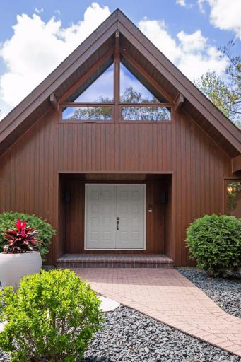 19549 Jersey Avenue, Lakeville, MN 55044