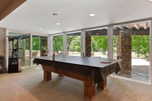 Gaming area - with views of pool deck