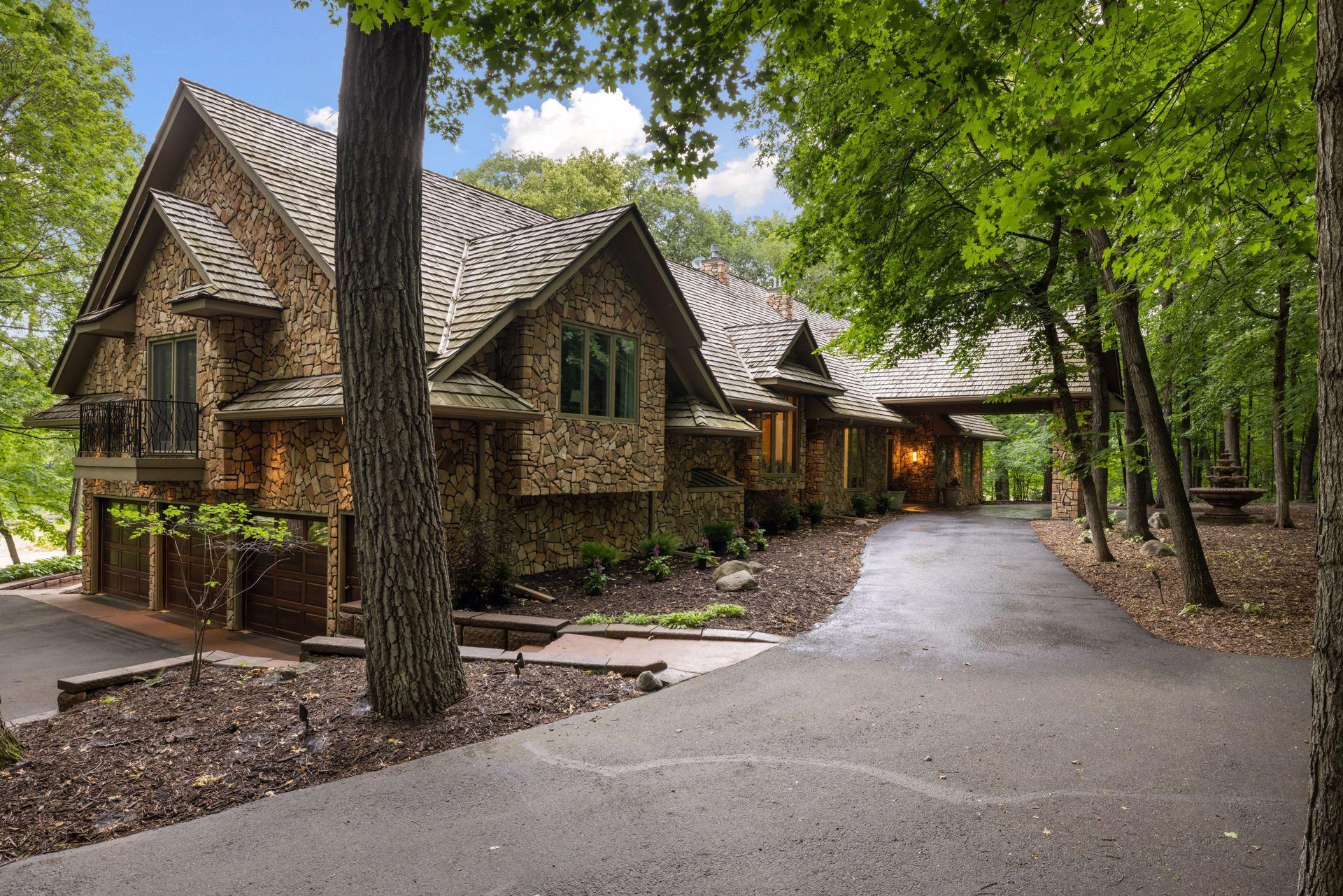 Drive right up to the front door on the circular drive.