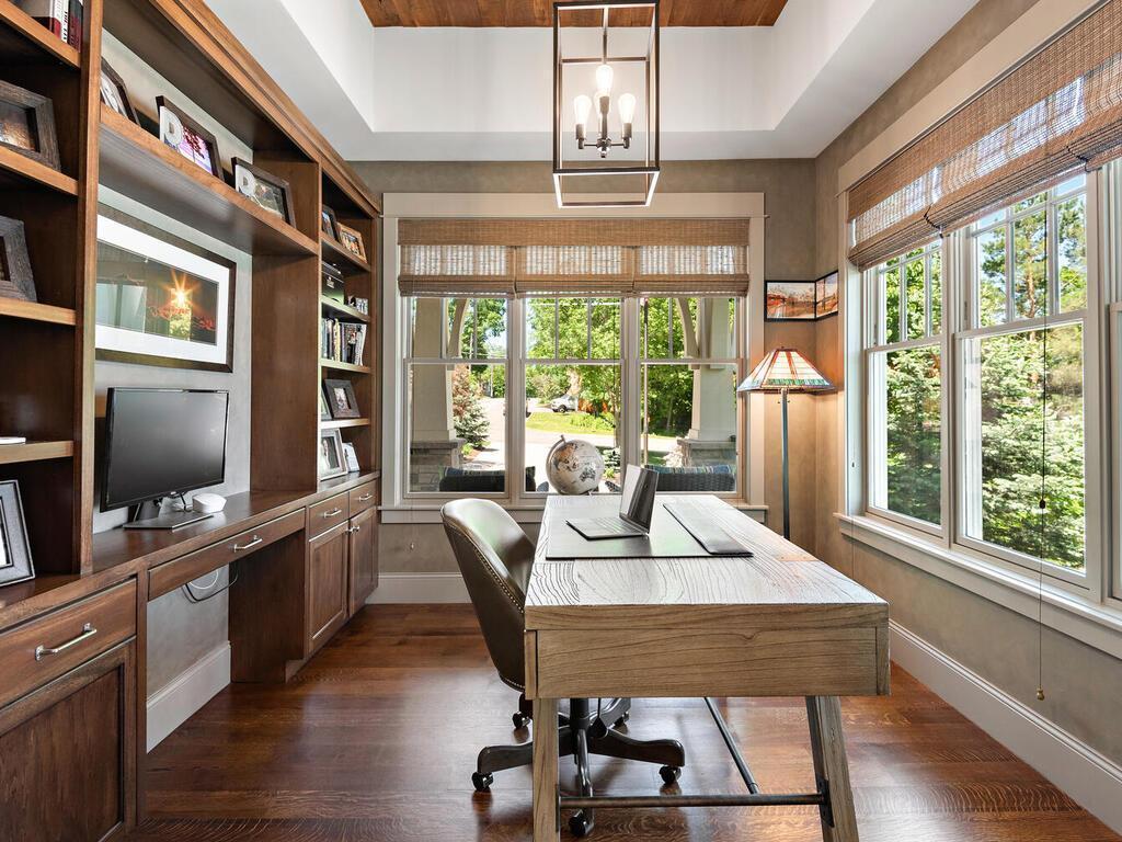 The box vault in this space is extraordinary. When you tour, be sure to step in and gaze above. You will not be dissapointed. 244 Broadway Ave N Wayzata MN 55391