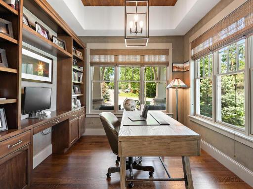 The box vault in this space is extraordinary. When you tour, be sure to step in and gaze above. You will not be dissapointed. 244 Broadway Ave N Wayzata MN 55391