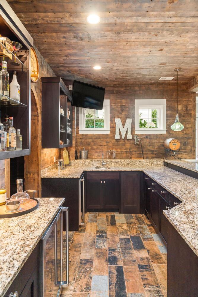 244 Broadway Ave N Wayzata MN 55391