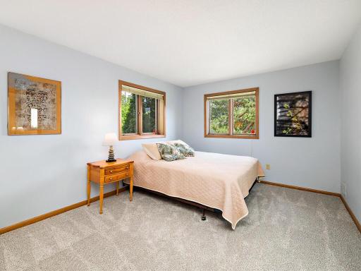 1120 Angelo Drive, Golden Valley, MN 55422