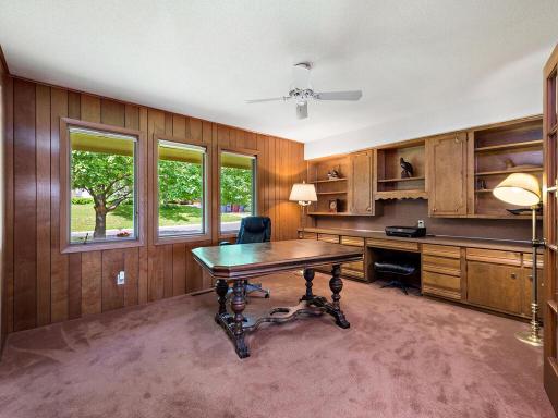 1120 Angelo Drive, Golden Valley, MN 55422