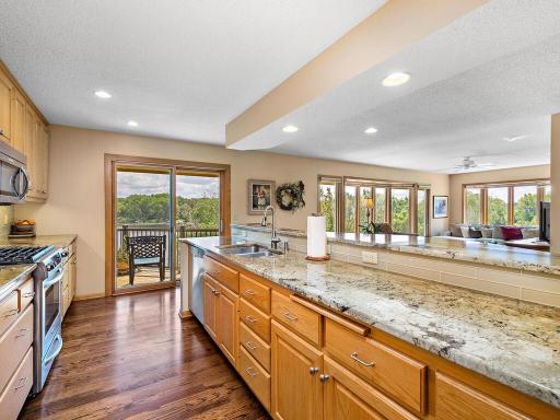 1120 Angelo Drive, Golden Valley, MN 55422