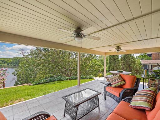 1120 Angelo Drive, Golden Valley, MN 55422