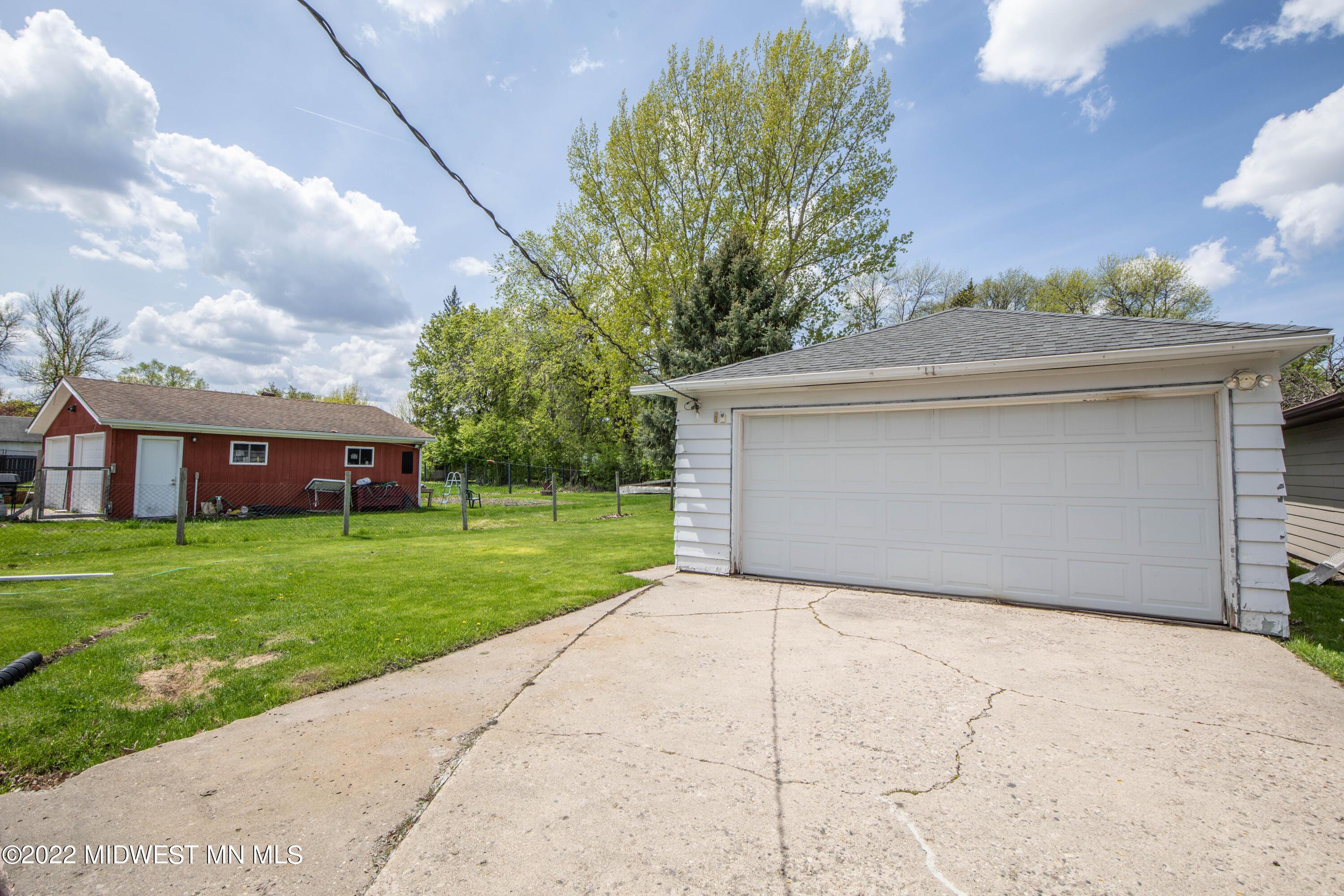 Garage/Back Yard