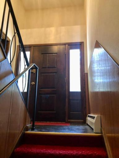 13-Optional guest entrance.jpg