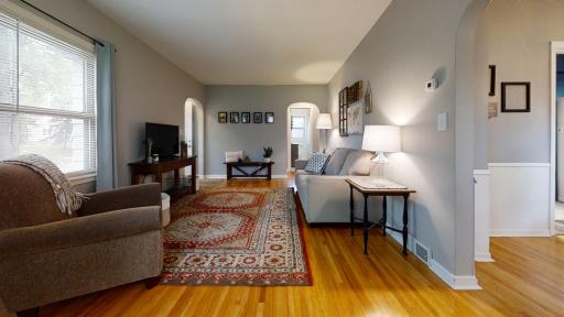 703-17th-St-Sw-Domeier-Living-Room.jpg