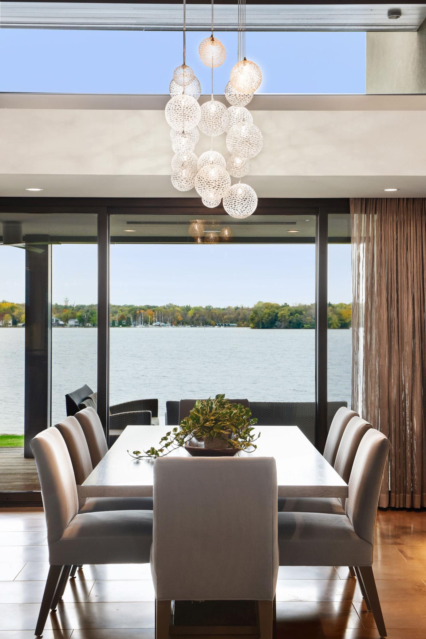 Again the lake views from every room