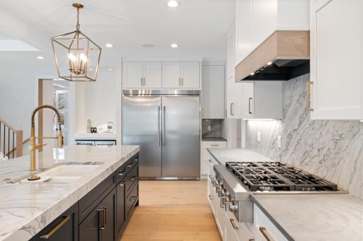 6033 Kellogg Avenue, Edina, MN 55424