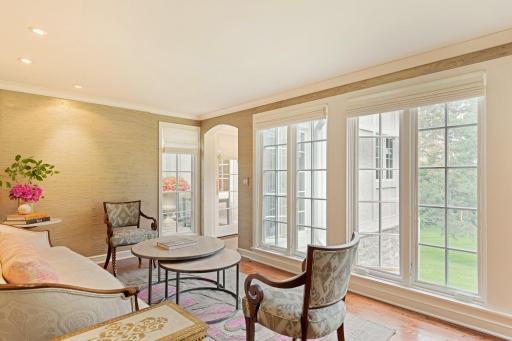 20 Merilane, Edina, MN 55436