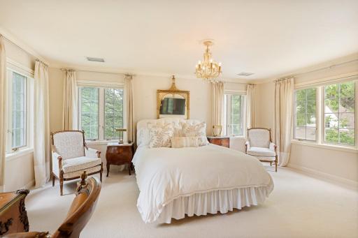 20 Merilane, Edina, MN 55436