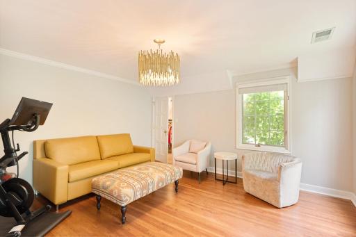 20 Merilane, Edina, MN 55436