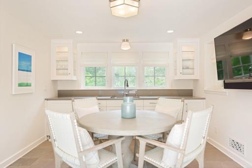 20 Merilane, Edina, MN 55436