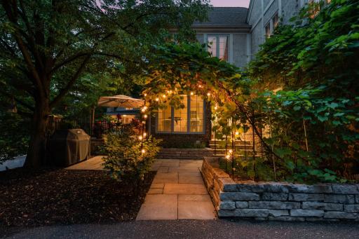 20 Merilane, Edina, MN 55436