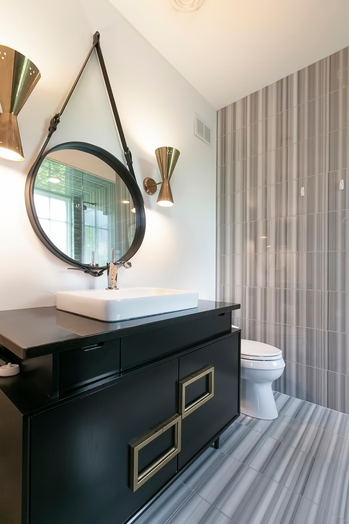 Guest Bedroom 1 // En Suite