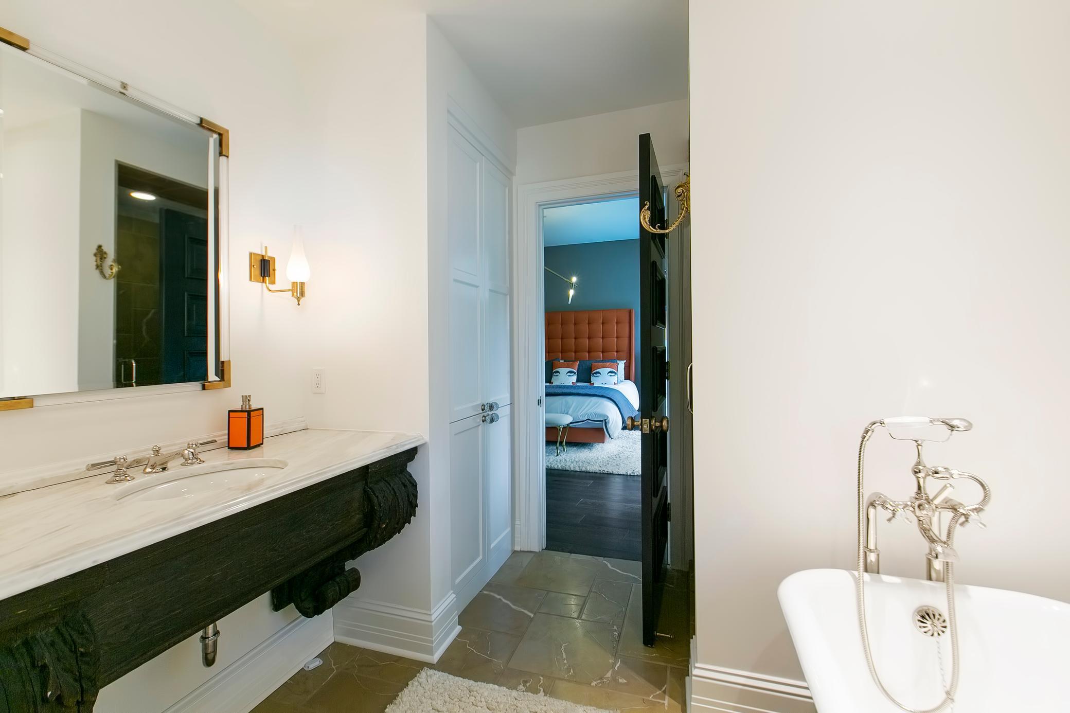 Guest Bedroom 3 // En Suite