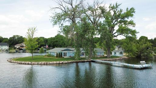 6805 Cardinal Cove Drive, Mound, MN 55364
