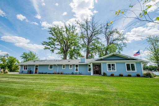 6805 Cardinal Cove Drive, Mound, MN 55364