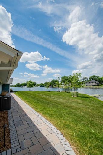 6805 Cardinal Cove Drive, Mound, MN 55364