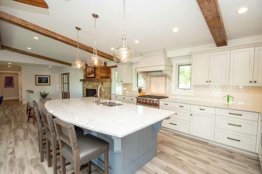 6805 Cardinal Cove Drive, Mound, MN 55364