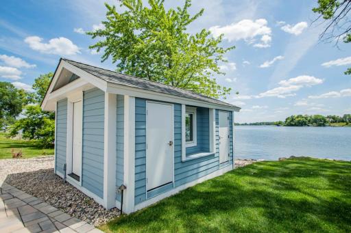 6805 Cardinal Cove Drive, Mound, MN 55364