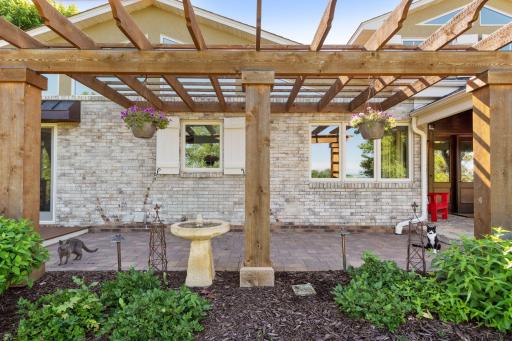 1195 Prairie Meadow Road, Minnetrista, MN 55359