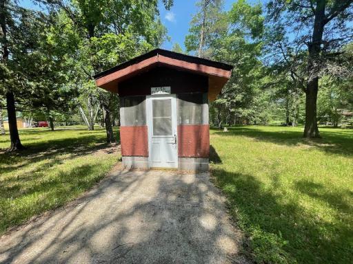 121 County 118 NW, 9, Backus, MN 56435
