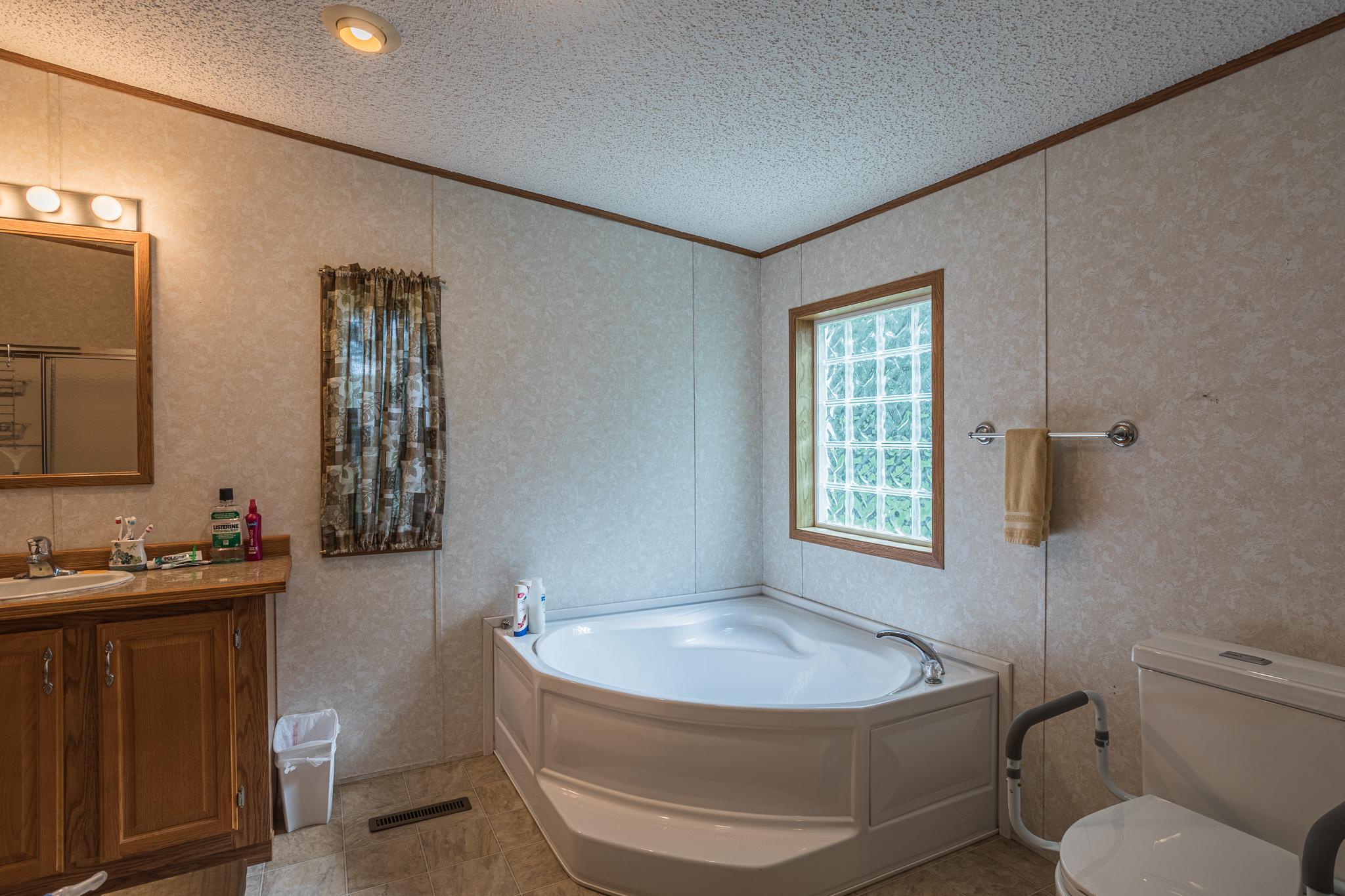 Ensuite Bath