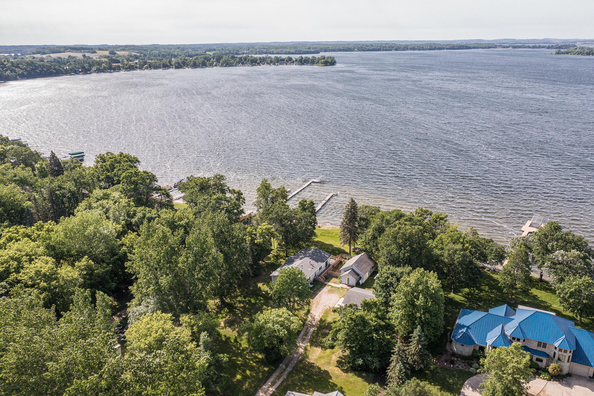 150x300 Spacious Lot