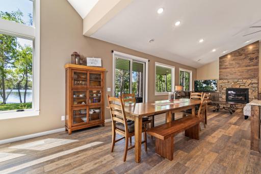 Terrific views of the lake, one level entertainment while you are enjoying time with family and friends.