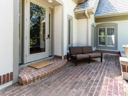 3103 Maplewood Road, Wayzata, MN 55391