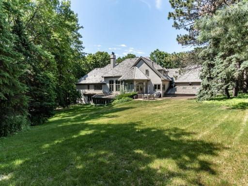 3103 Maplewood Road, Wayzata, MN 55391