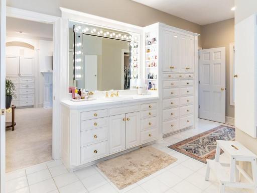 3103 Maplewood Road, Wayzata, MN 55391
