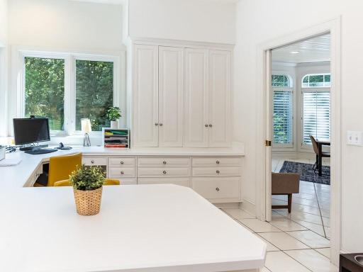 3103 Maplewood Road, Wayzata, MN 55391