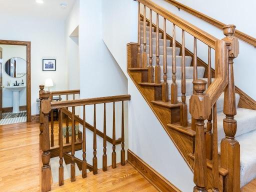 3103 Maplewood Road, Wayzata, MN 55391