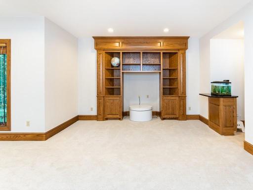 3103 Maplewood Road, Wayzata, MN 55391